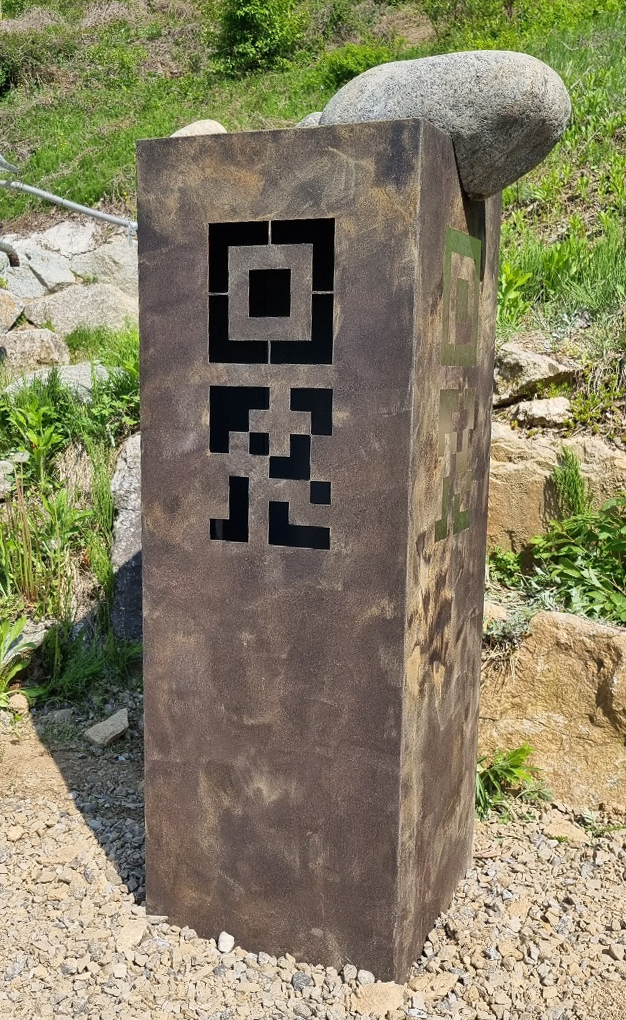 최수현.jpg
